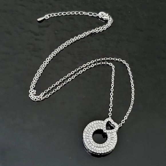 Simple Silver Round Heart Necklace - Picture 2 of 3